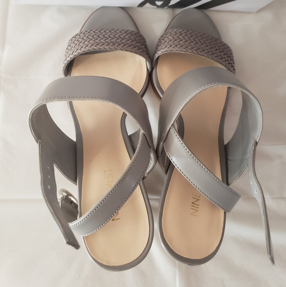 Nine West wedge sandles SZ 9 - Picture 3 of 3